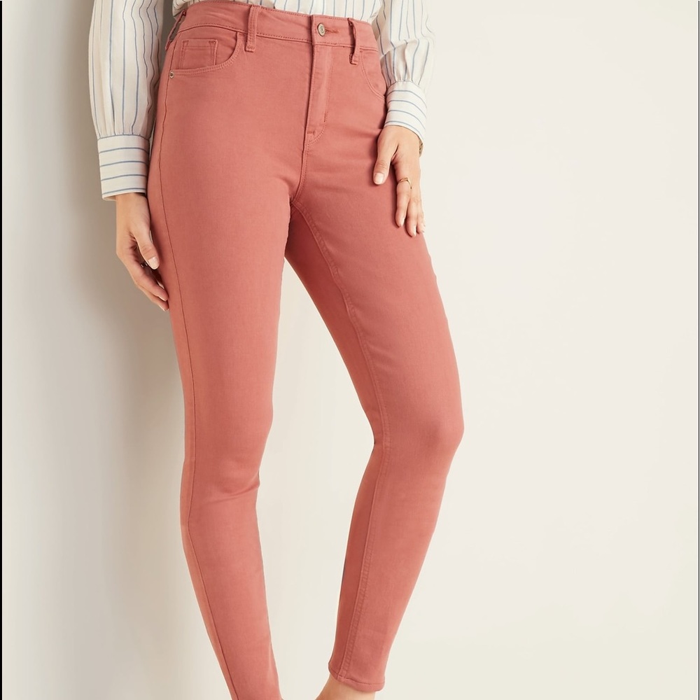 Old Navy  rockstar jeans